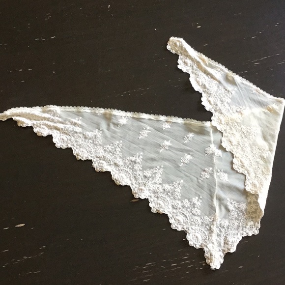 Made in New York, Vintage lace - Picture 1 of 4